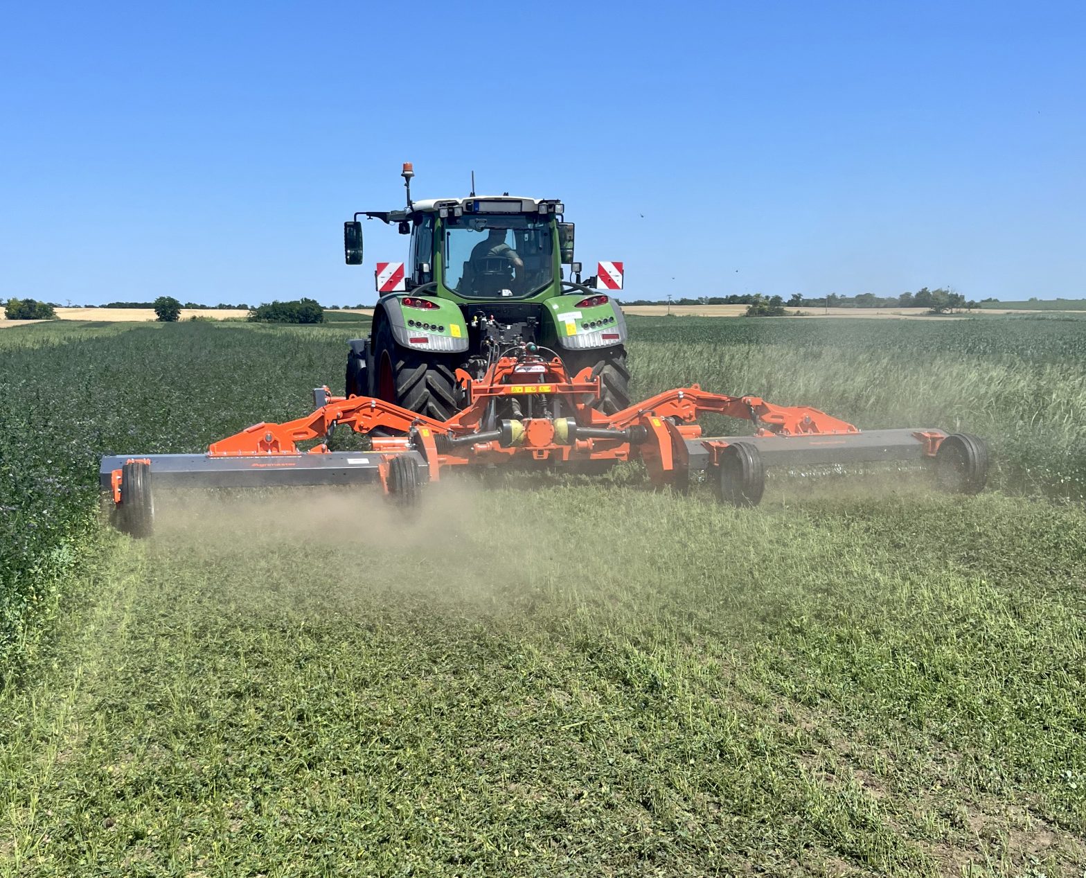 Agrimaster SPS szántóföldi szárzúzó